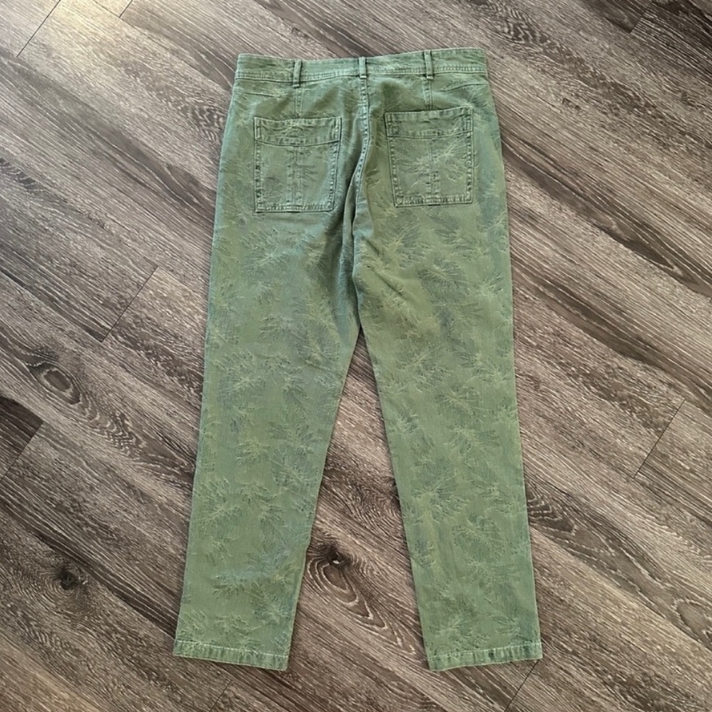 Pilcro green palm The Wonderer Women's Pants - Picture 3 of 8